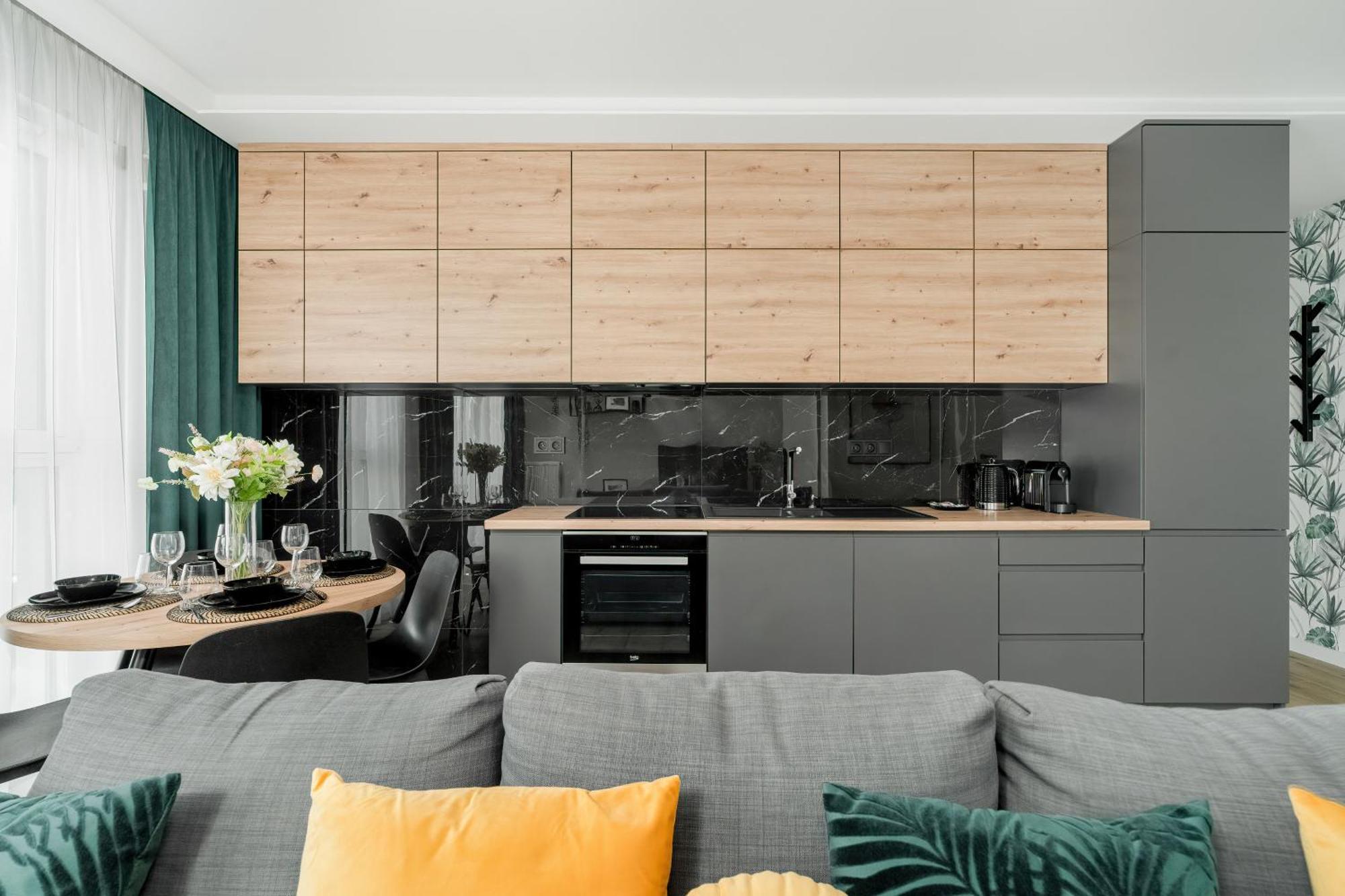 Esencja Apartments With Free Parking Garbary 104 By Noclegi Renters Poznan Exterior photo