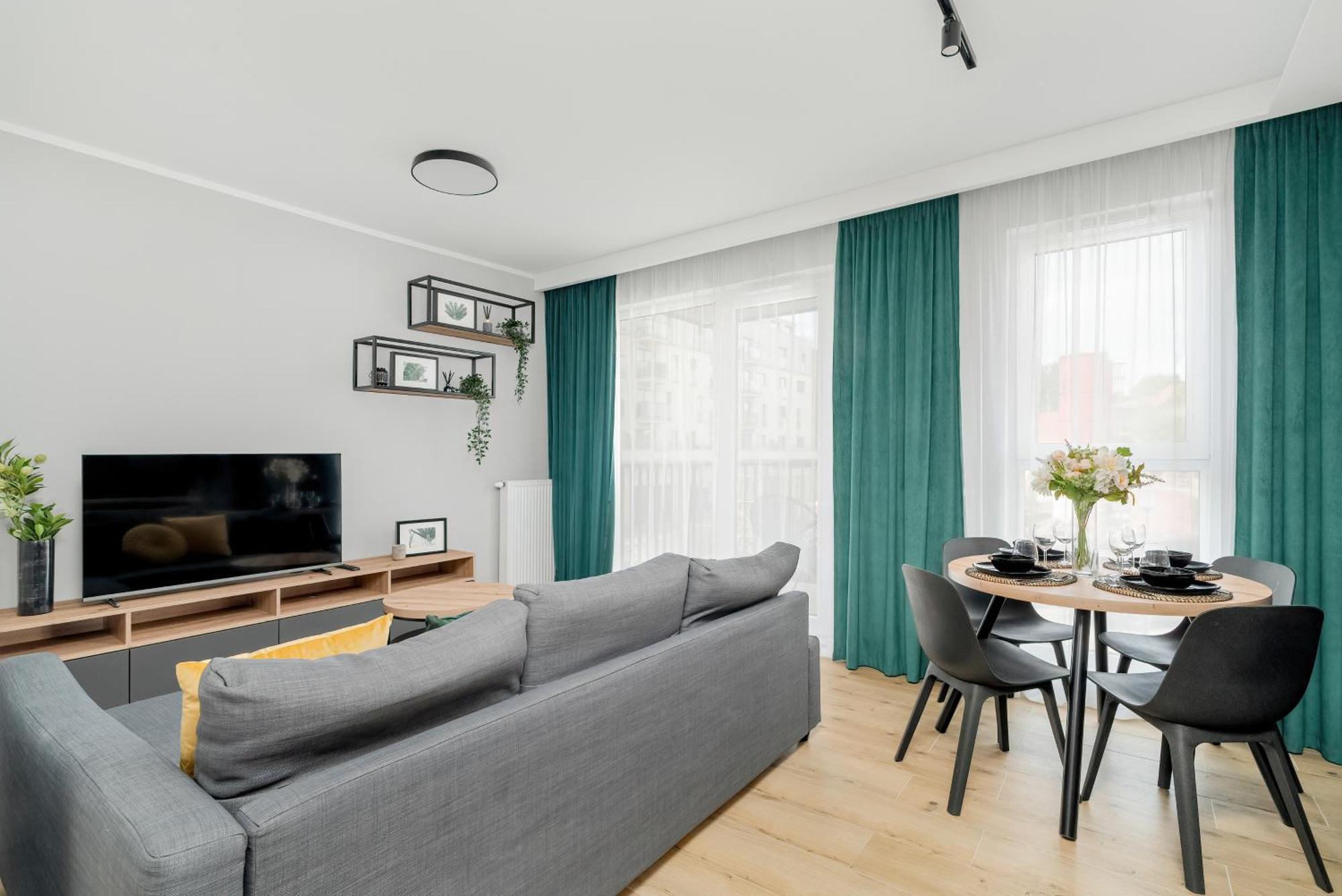 Esencja Apartments With Free Parking Garbary 104 By Noclegi Renters Poznan Exterior photo